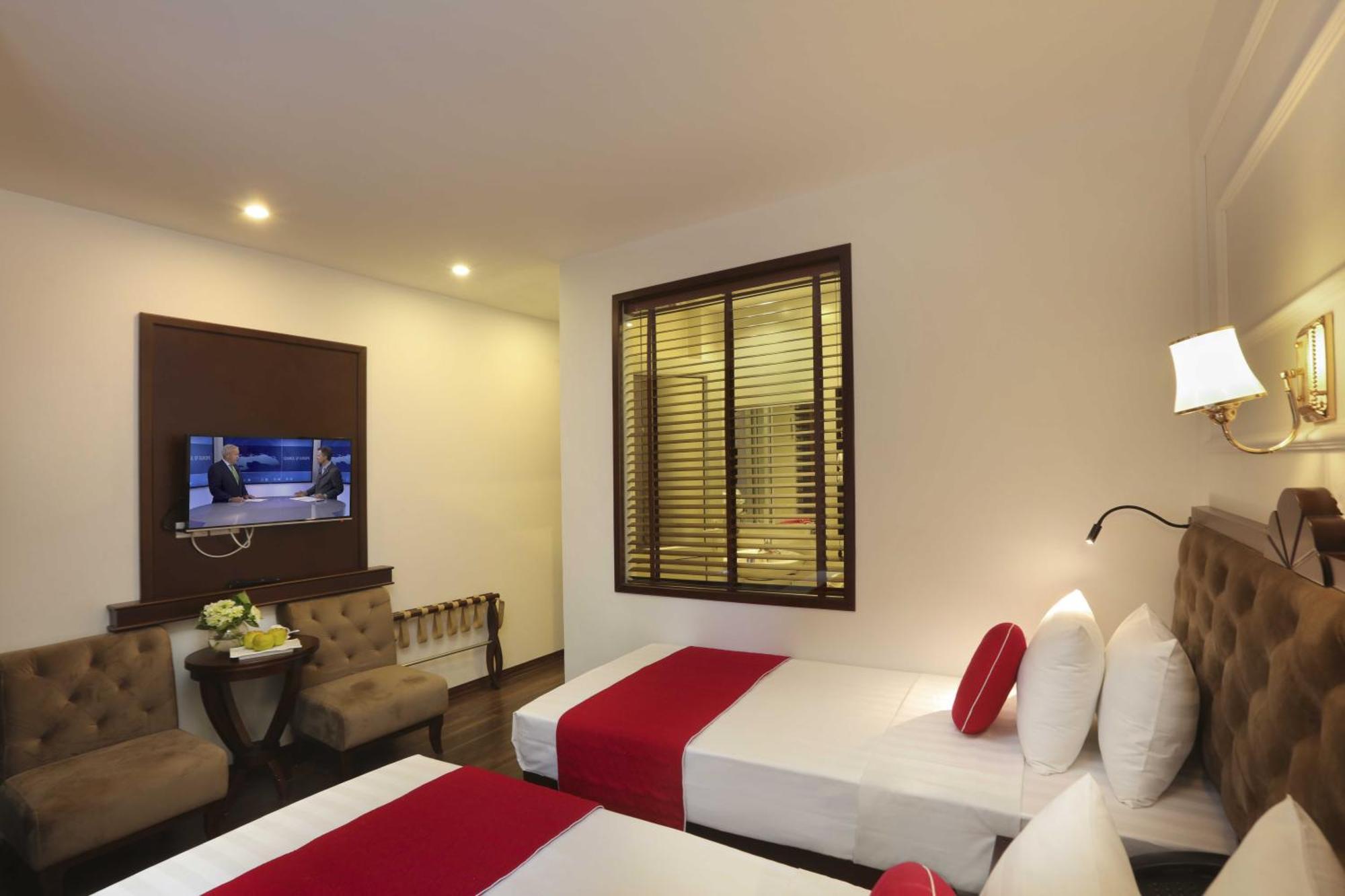 The Sinh Tourist Hotel & Travel Ханой Екстериор снимка
